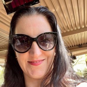 Meet your Posher, Terri